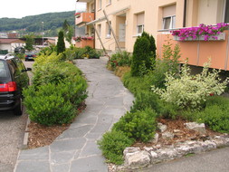 Barrierefreier Weg von Gartenbau Ihringer